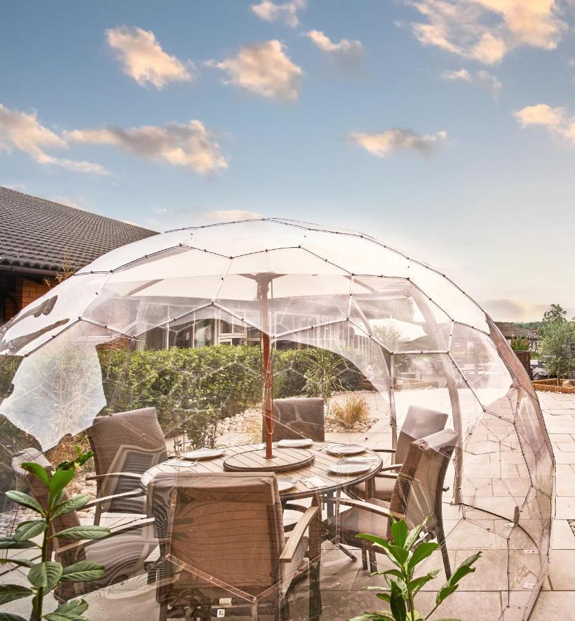 Mercure Milton Keynes Hotel Eksteriør billede