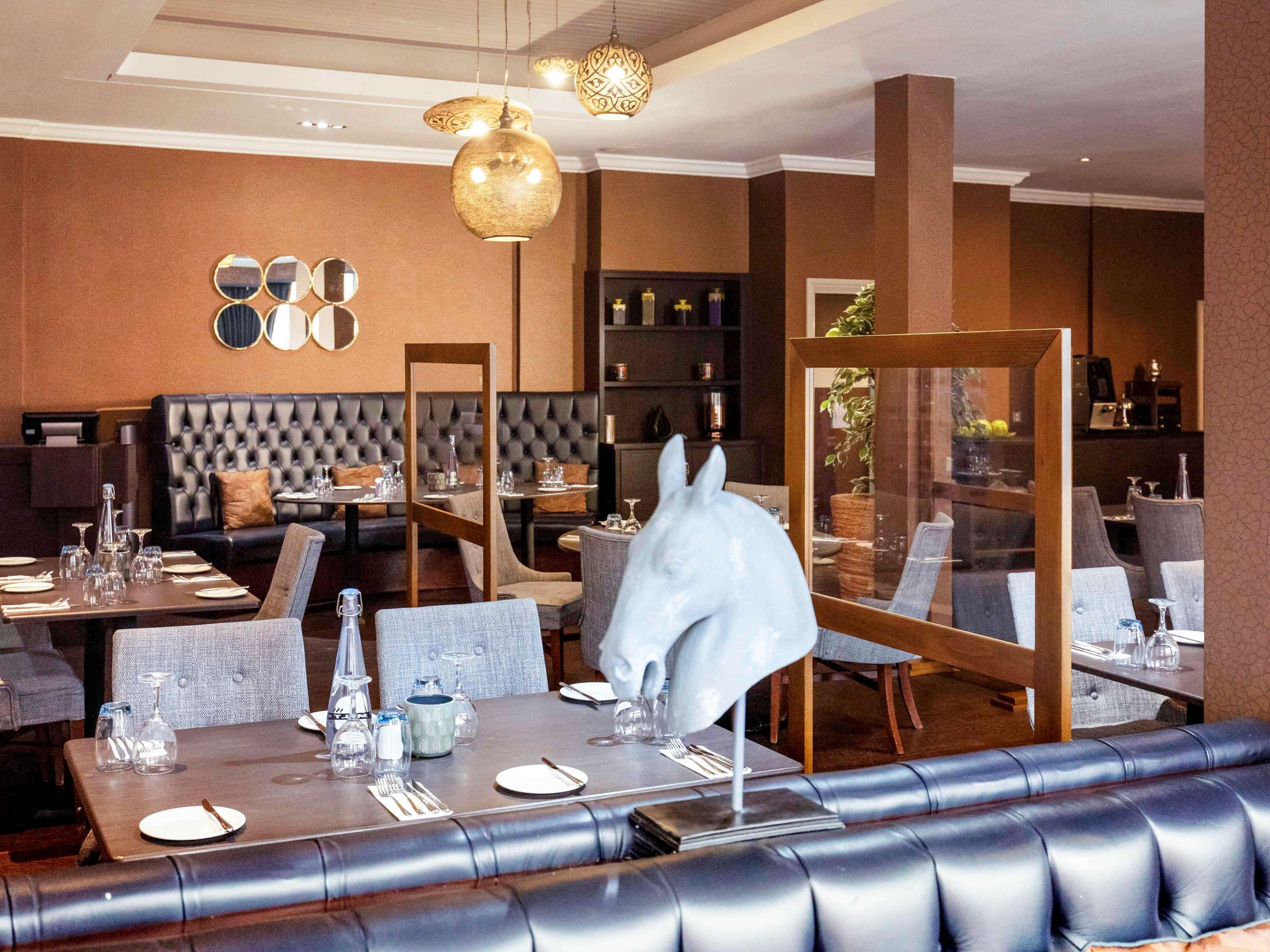 Mercure Milton Keynes Hotel Eksteriør billede