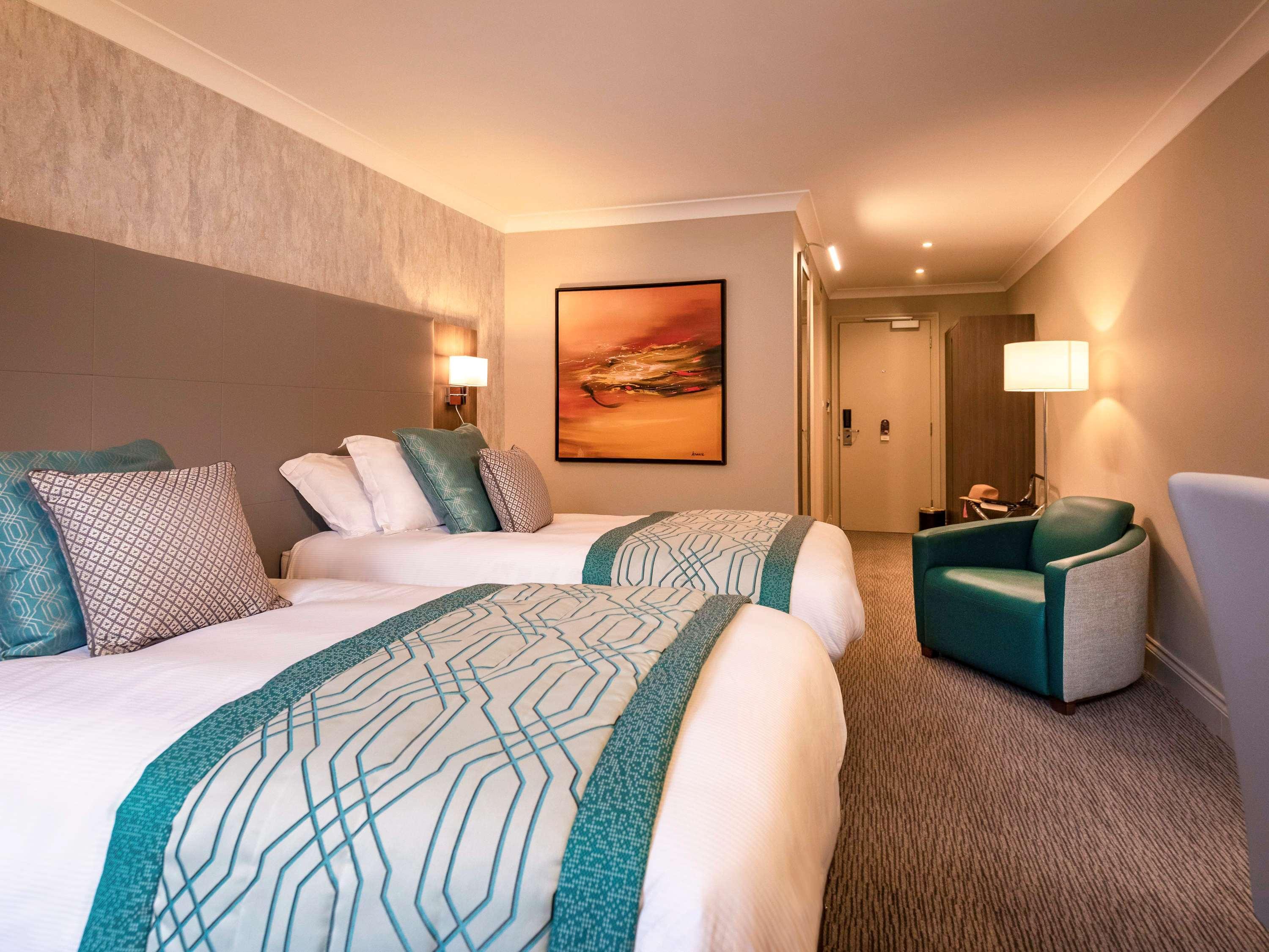Mercure Milton Keynes Hotel Eksteriør billede