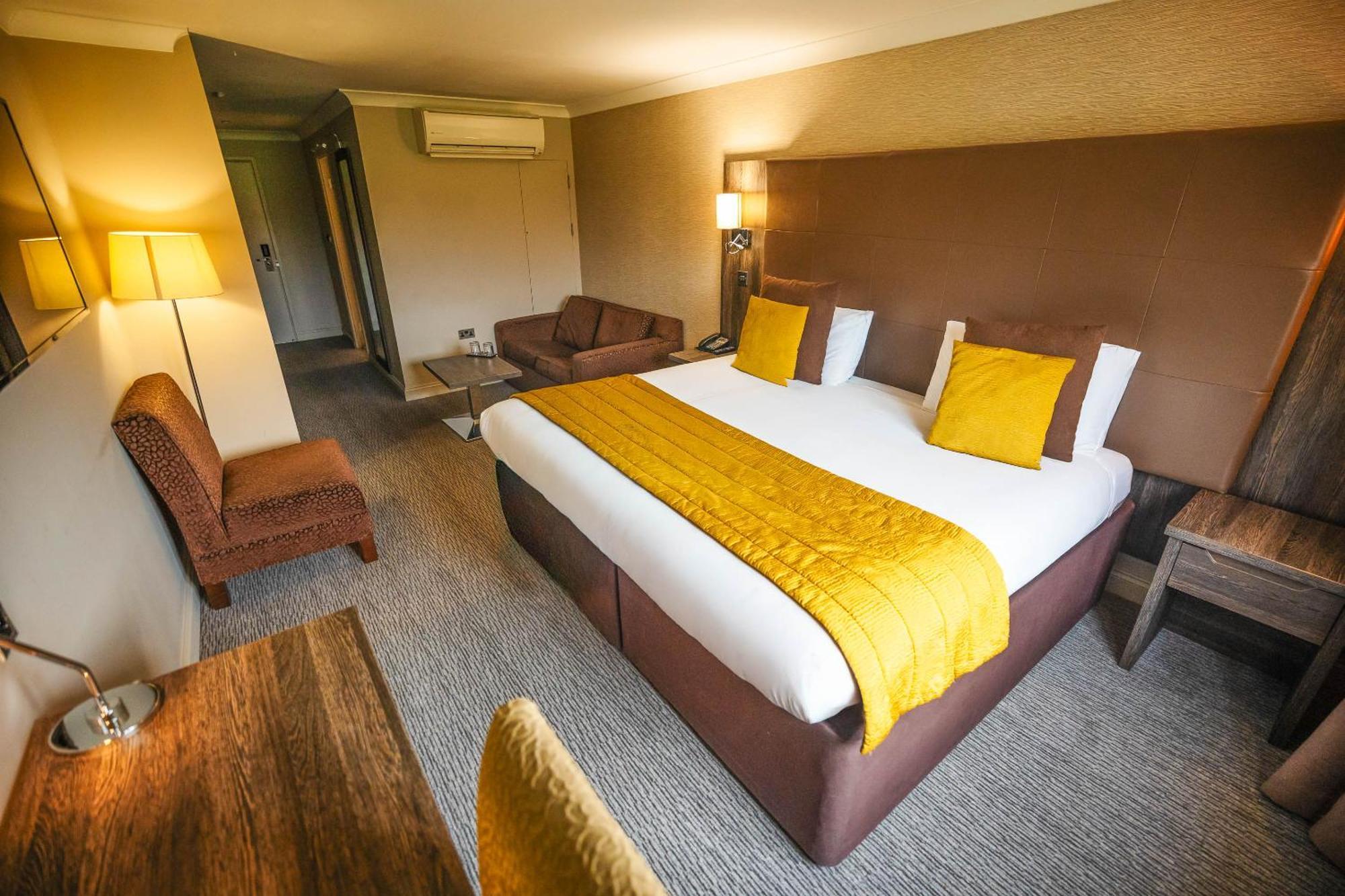 Mercure Milton Keynes Hotel Eksteriør billede