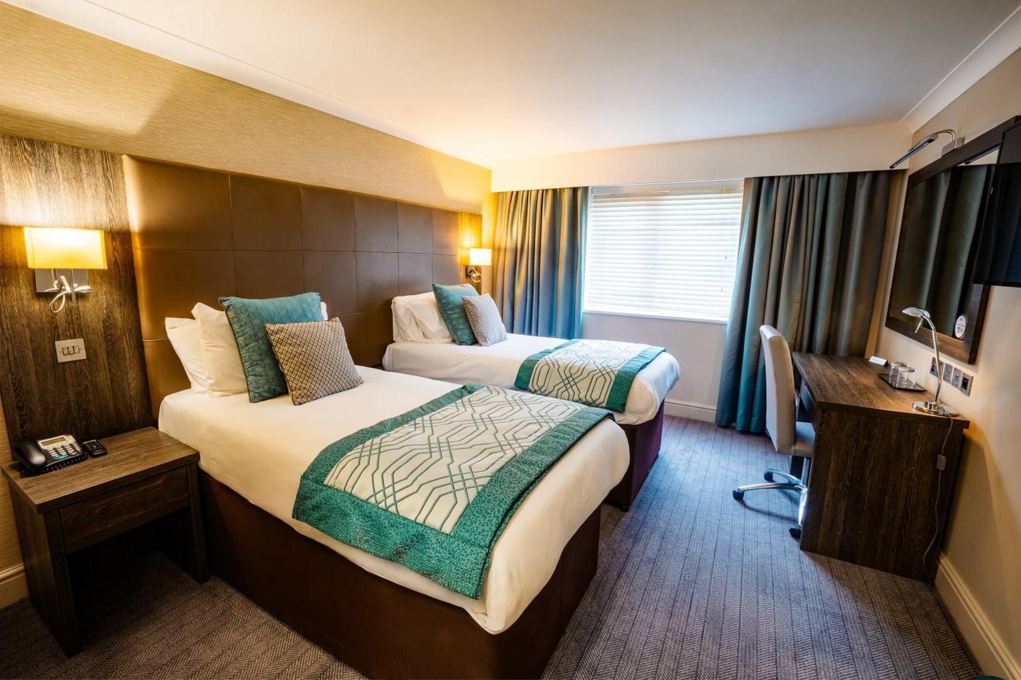 Mercure Milton Keynes Hotel Eksteriør billede
